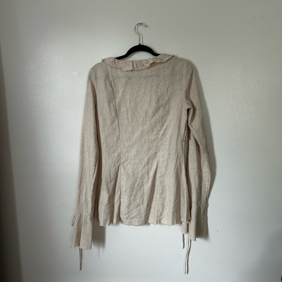 Divided Light Beige Linen-Blend Top - Picture 3 of 5